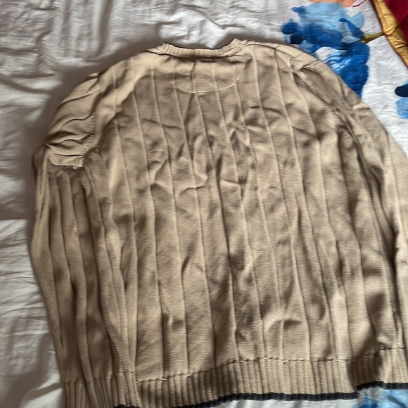 Retreat 100% Cotton Sweater - Picture 3 of 4